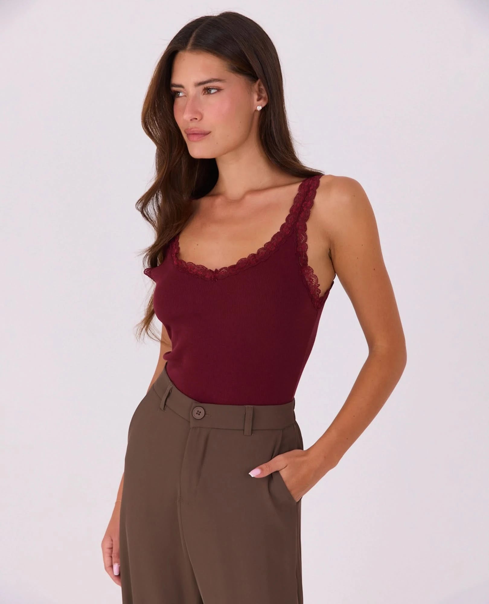 גופיה ריפ תחרה - B Unique -  גופייה