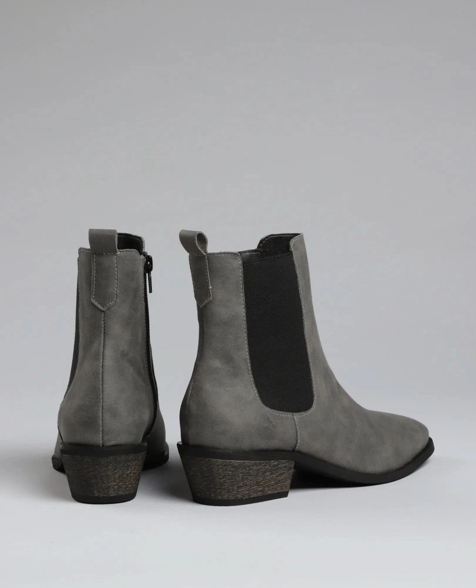 מגפוסי צ'לסי- לונה - B Unique -  מגפונים