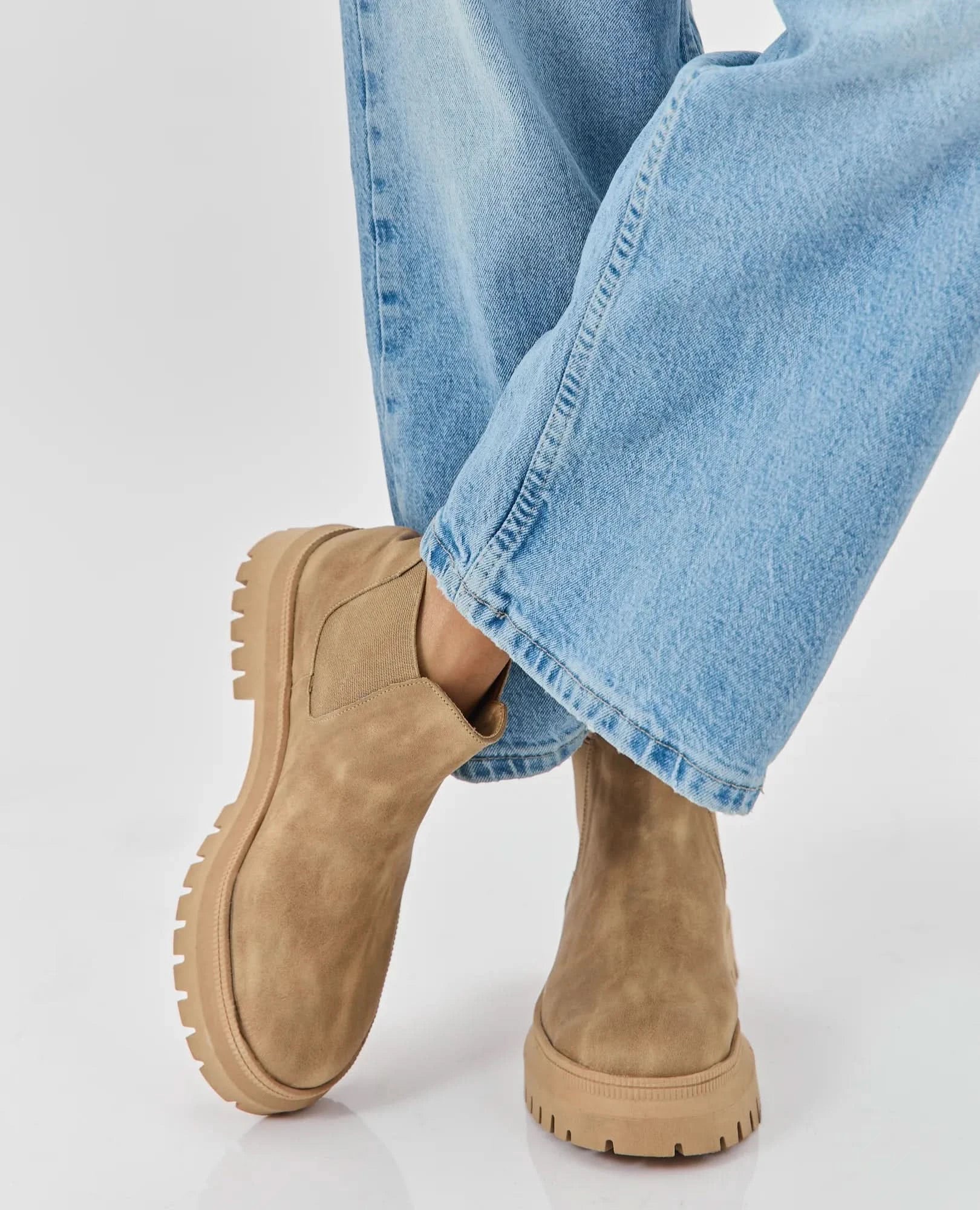 מגפוני טרקטור- אתי - B Unique -  מגפונים