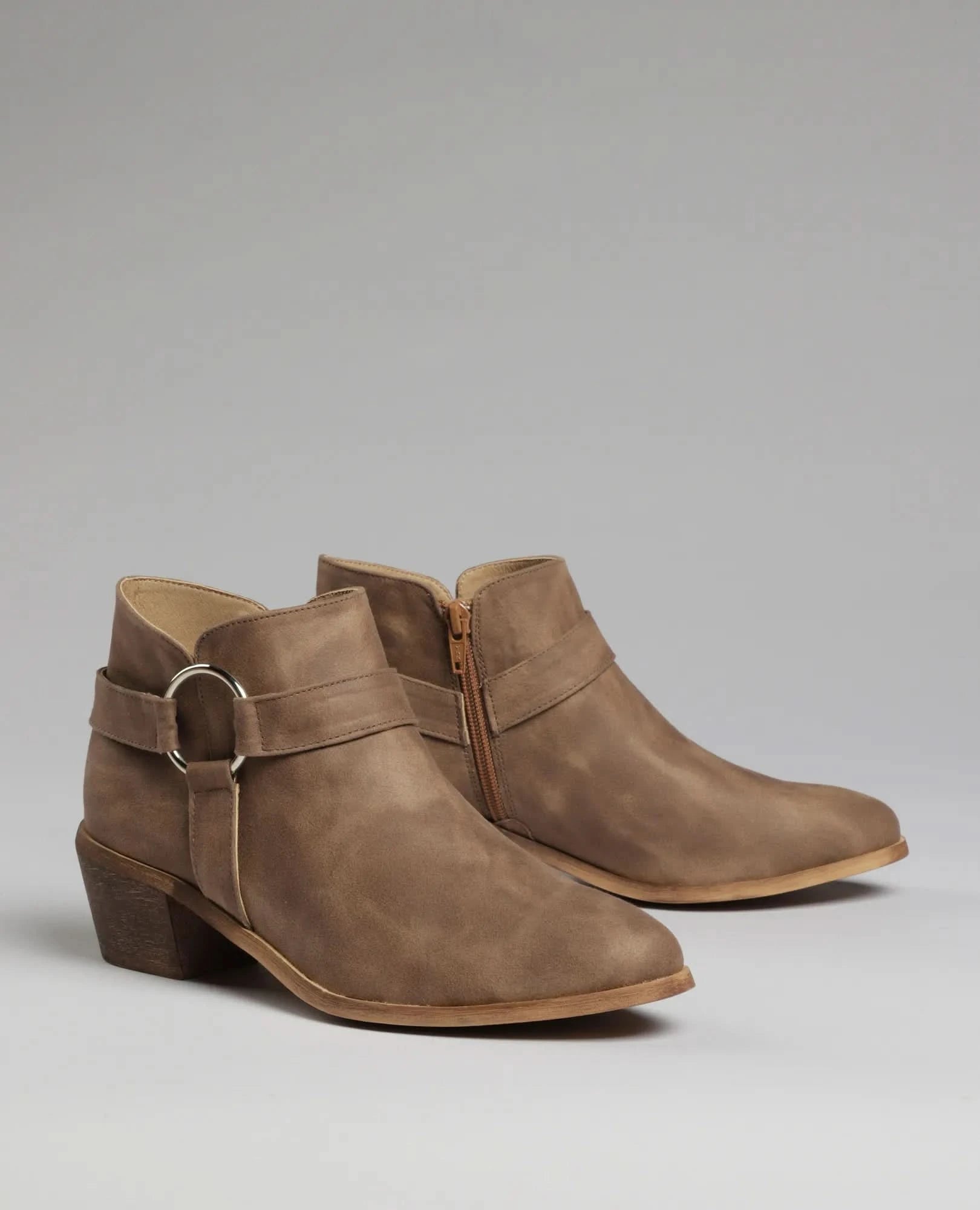 מגפוני עקב - כרמל - B Unique -  מגפונים