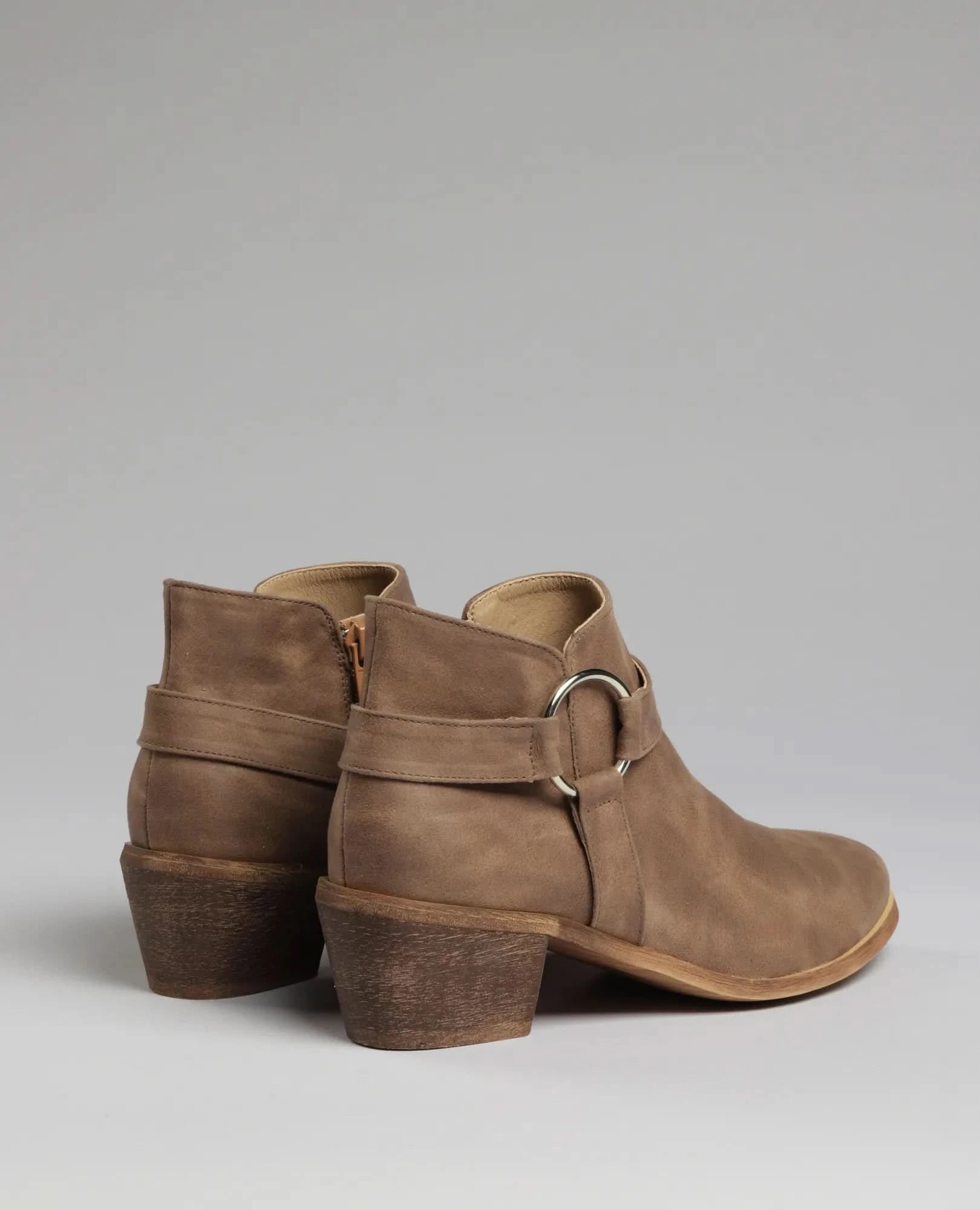 מגפוני עקב - כרמל - B Unique -  מגפונים