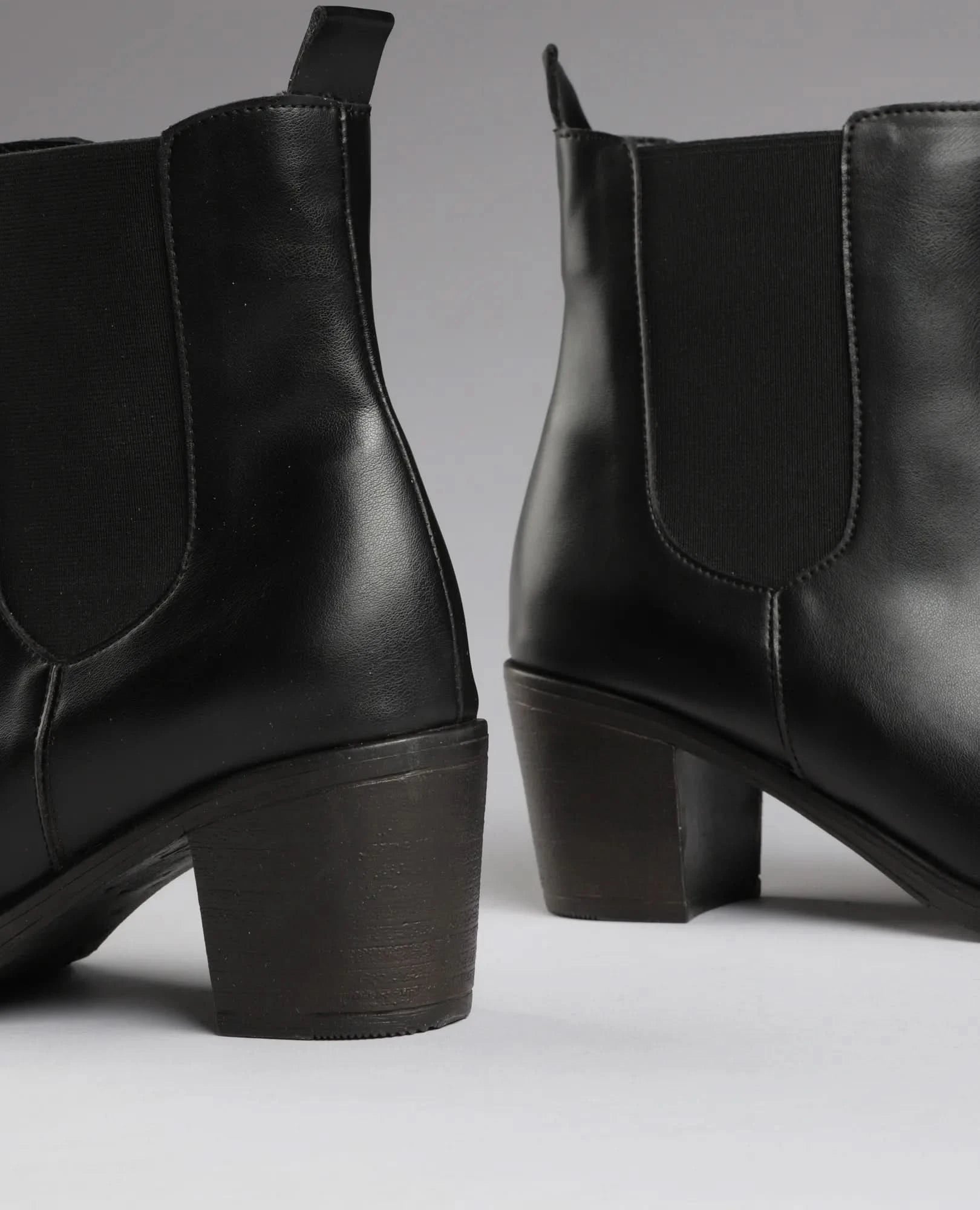 מגפוני צ'לסי - רקפת - B Unique -  מגפונים