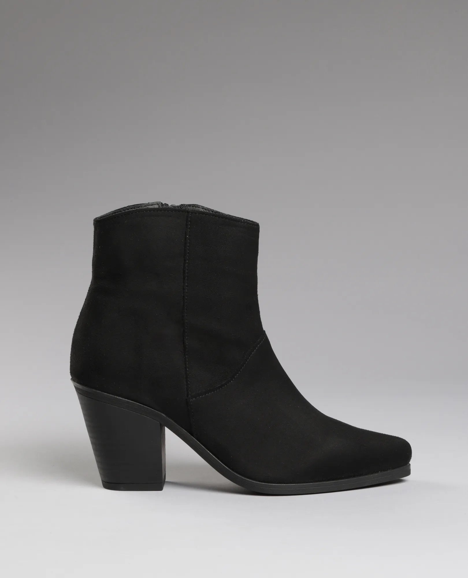 מגפוני בוקרים- תאיר