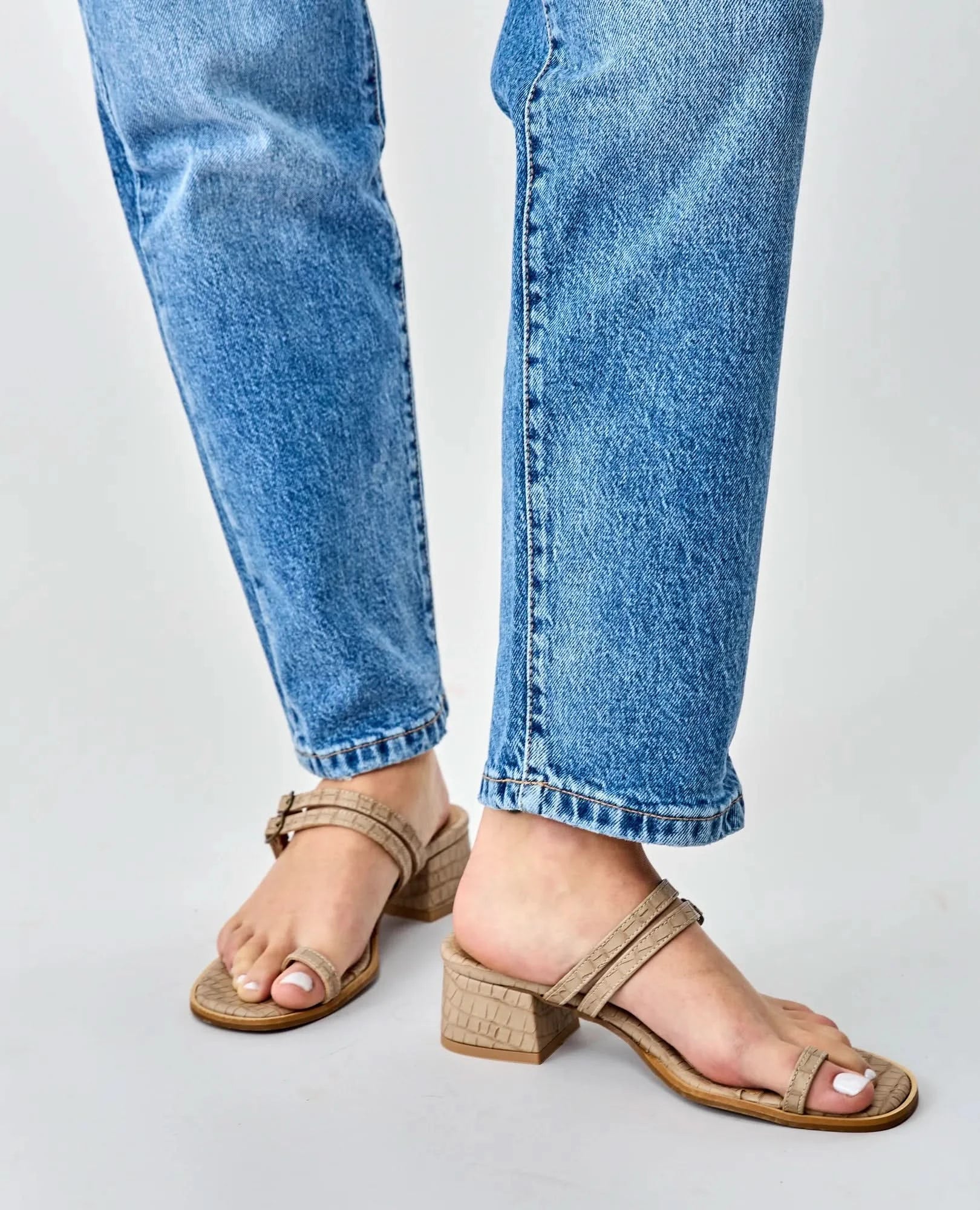 כפכפי עקב - רייצ'ל - B Unique