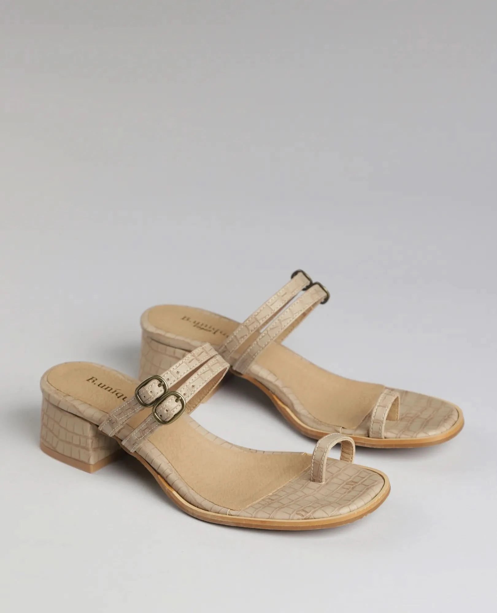 כפכפי עקב - רייצ'ל - B Unique