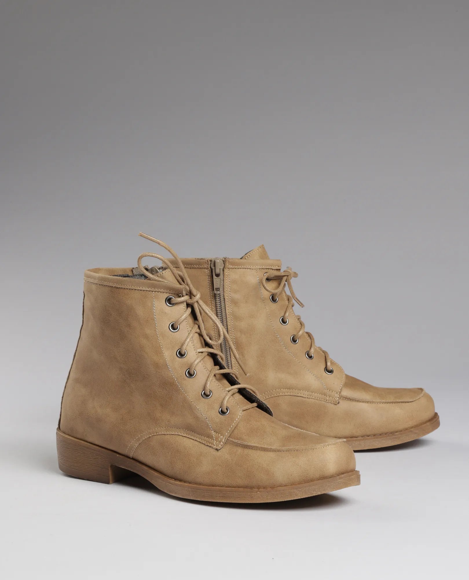 מגפוני שרוכים - ניב - B Unique -  מגפונים