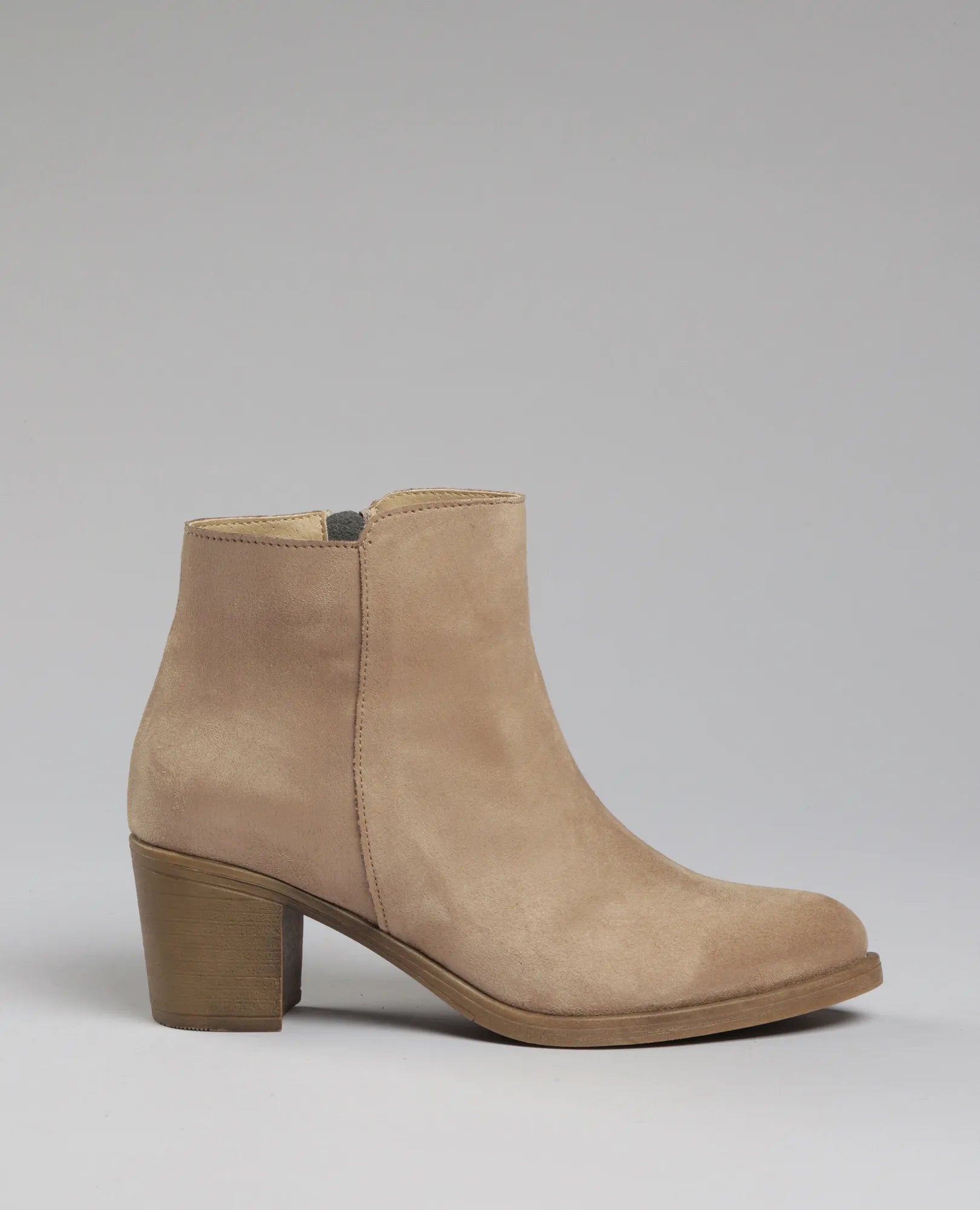 מגפוני עקב - כלנית - B Unique -  מגפונים