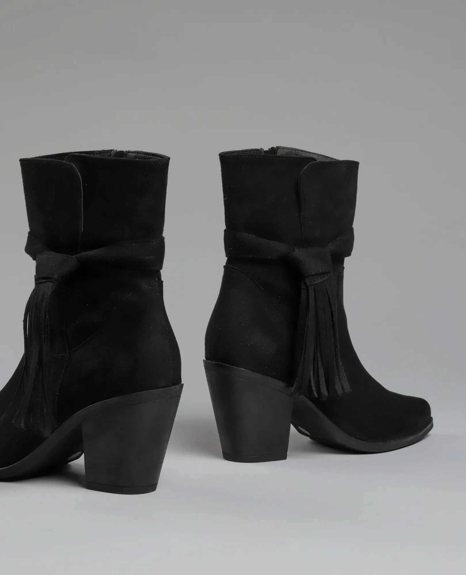 מגפונים עם פרנזים- אורית - B Unique -  מגפונים