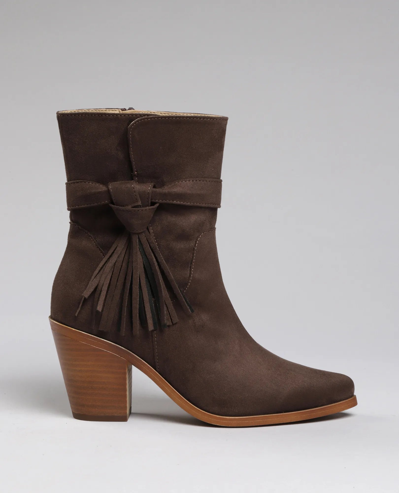 מגפונים עם פרנזים- אורית - B Unique -  מגפונים