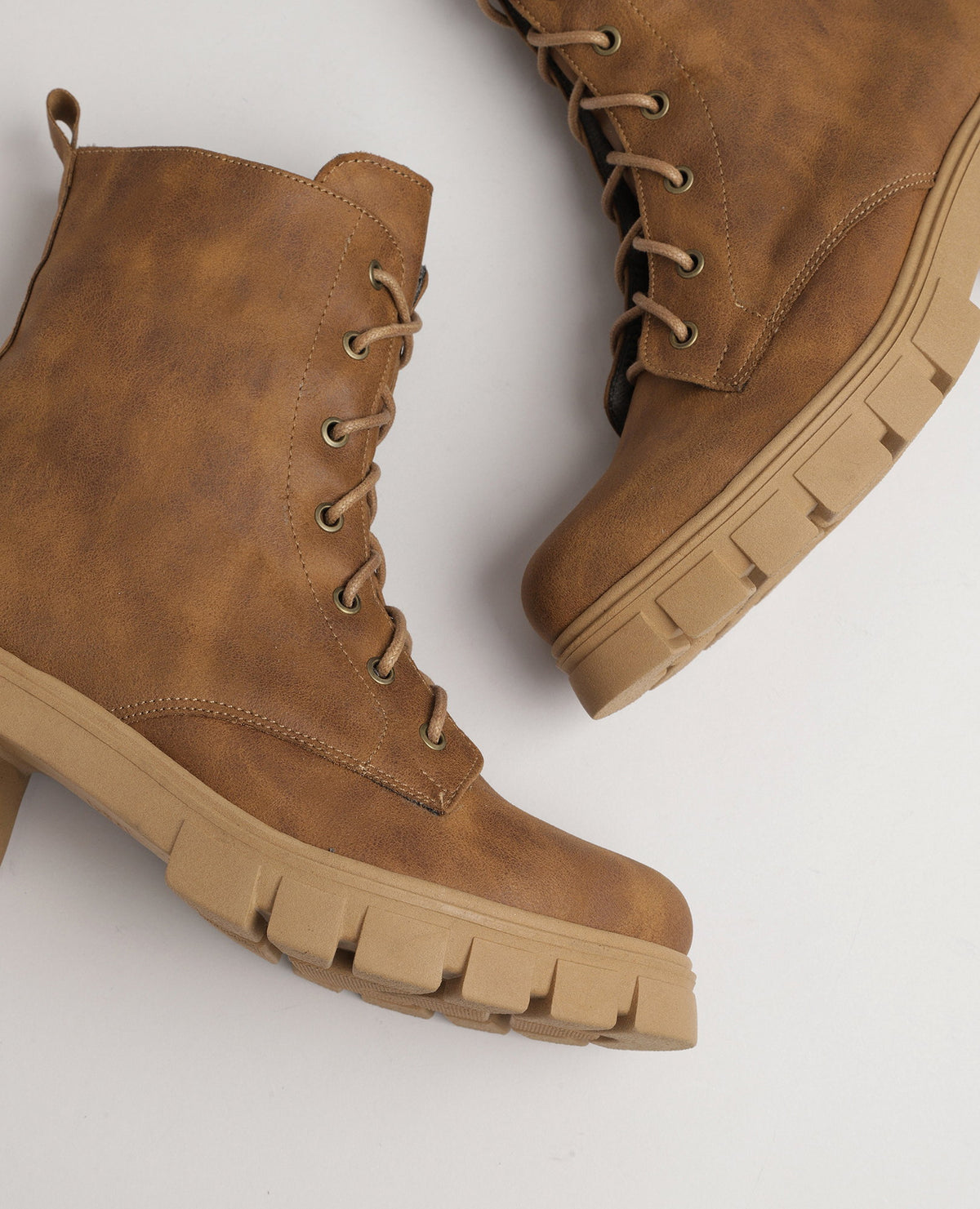 מגפוני טרקטור - מלודי - B Unique