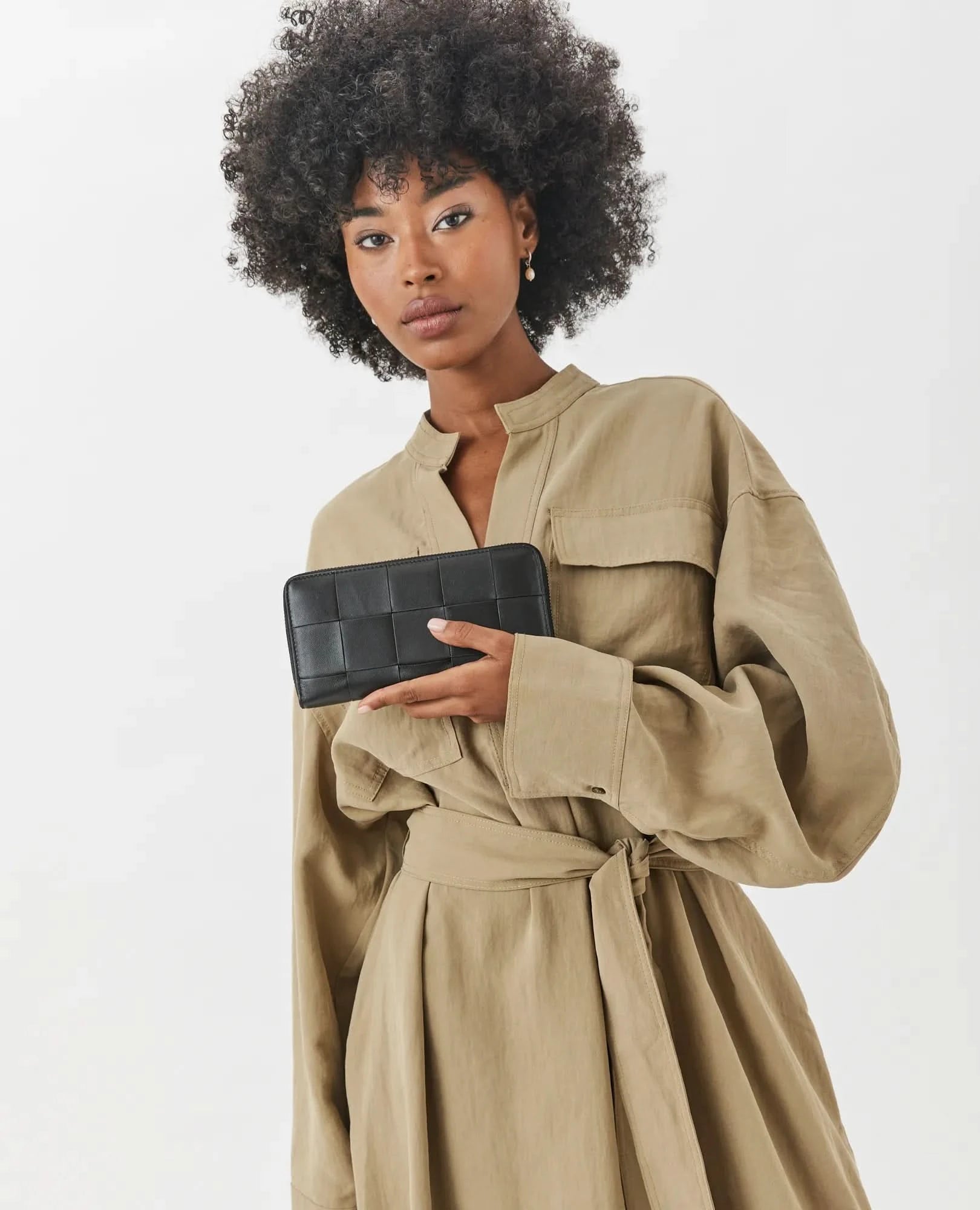 ארנק עור ריבועים- מירית- בי יוניק 