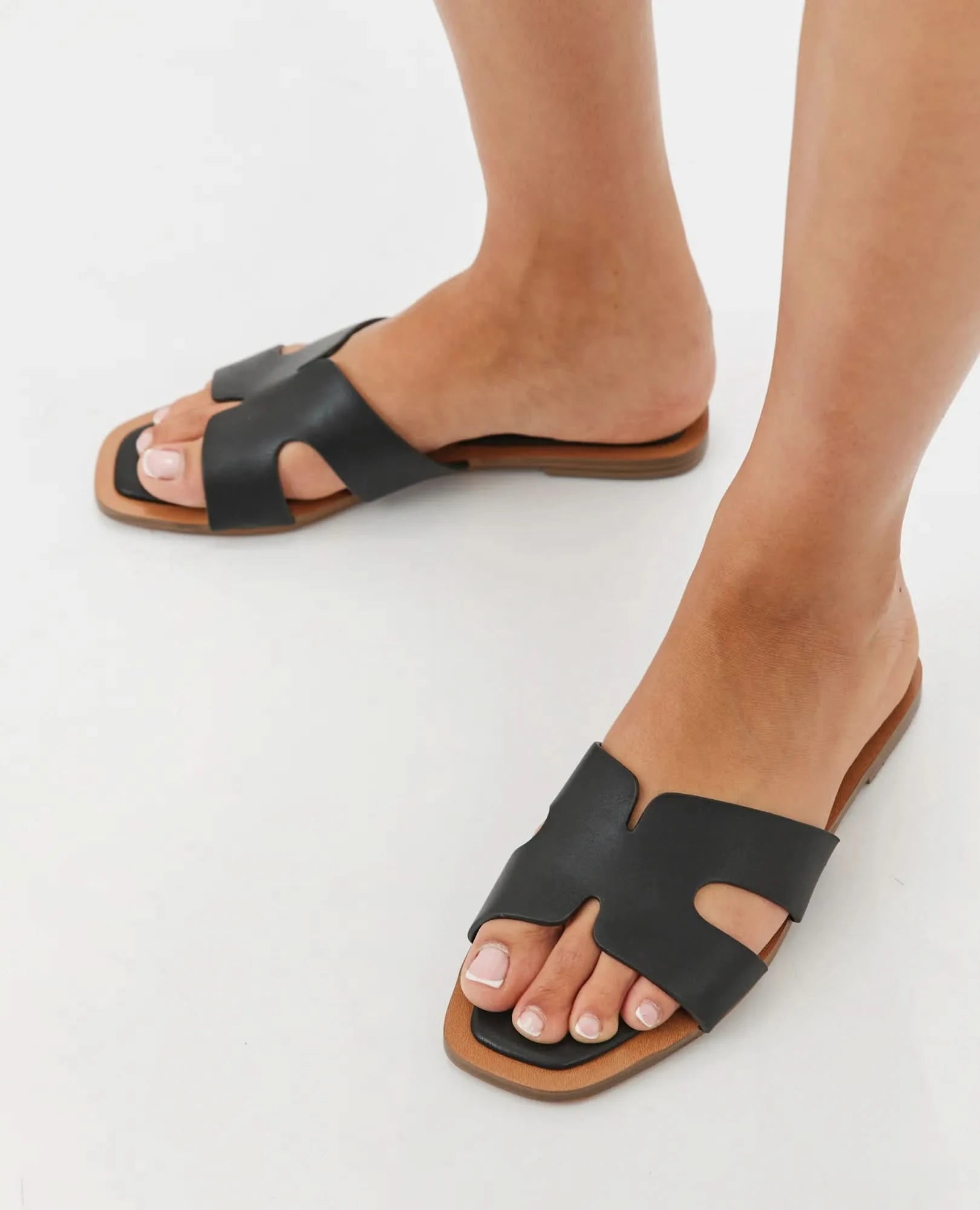 כפכפי נשים- אסיף