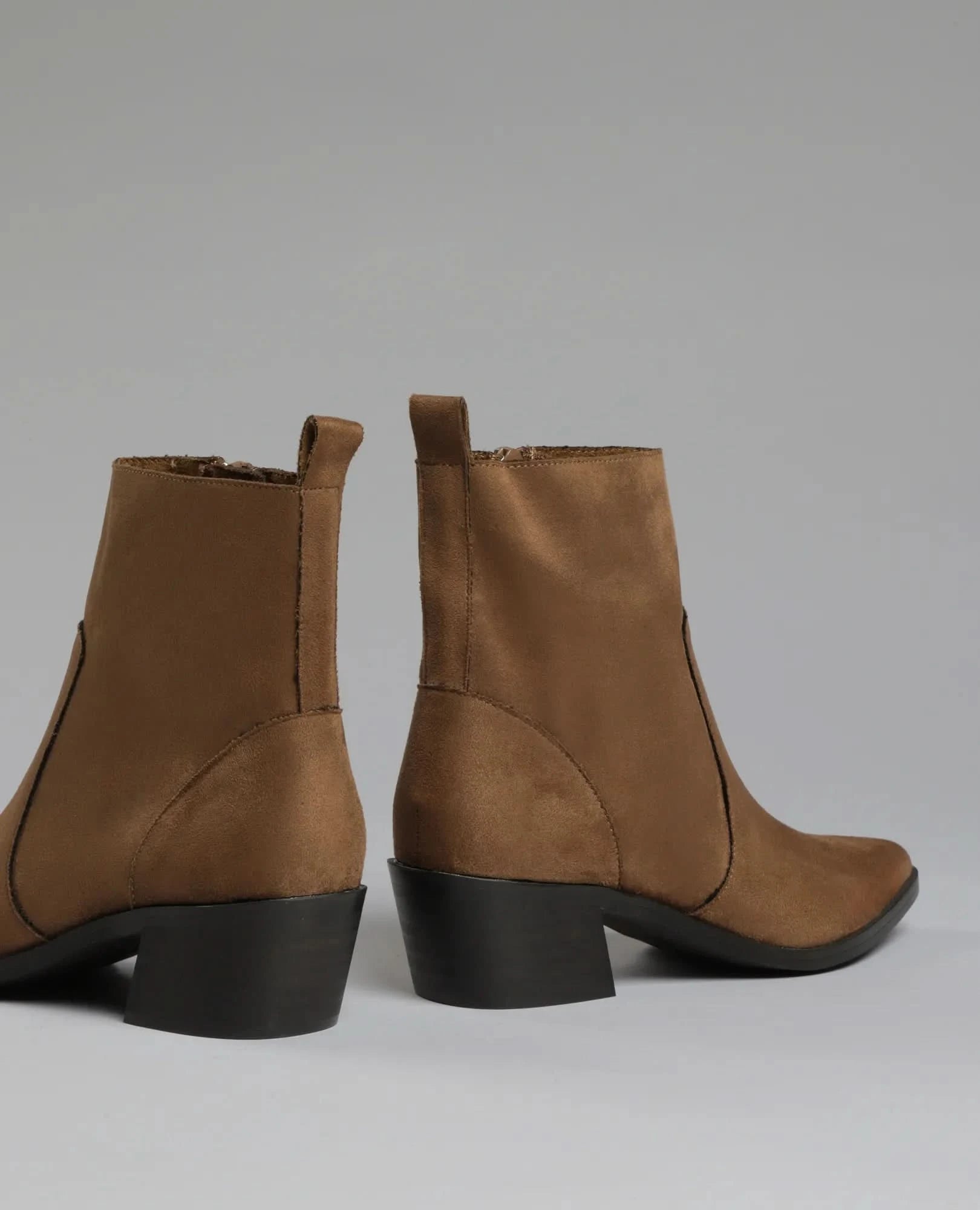 מגפוני עקב- דולי - B Unique -  מגפונים