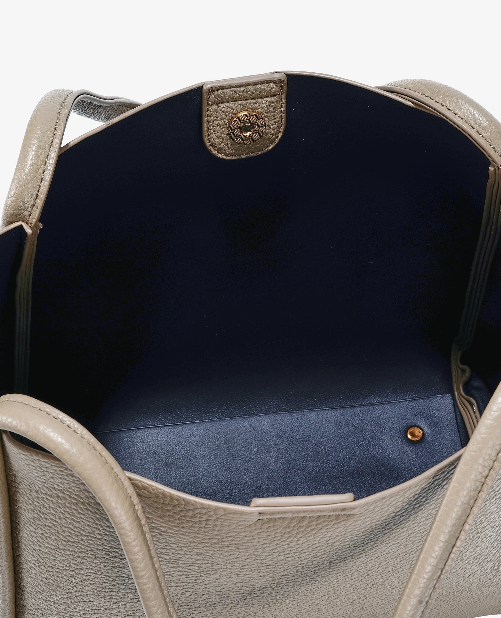 תיק יד- יהלי