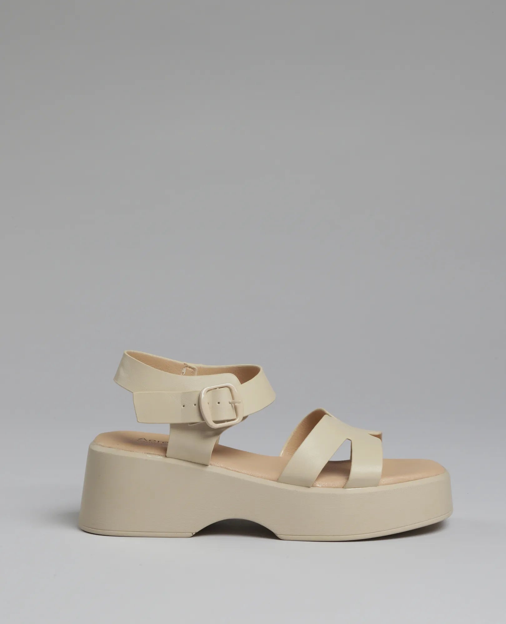 סנדלי פלטפורמה רצועות - B Unique -  סנדלים