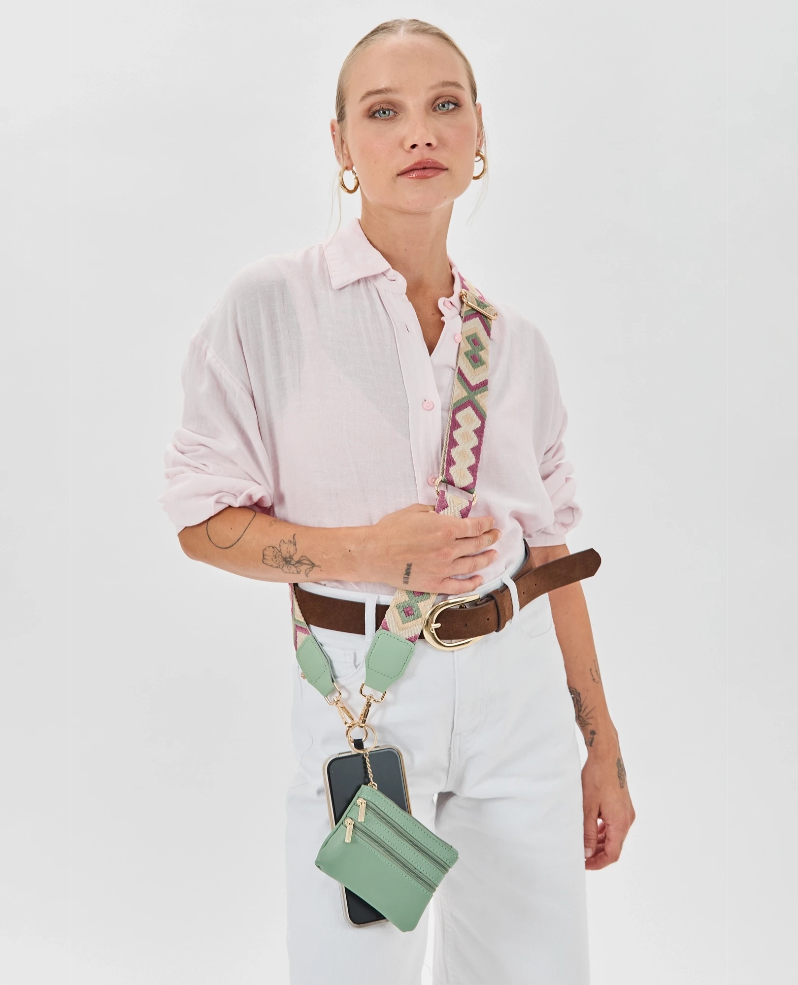 רצועה לנייד עם ארנקון - B Unique -  רצועה לנייד