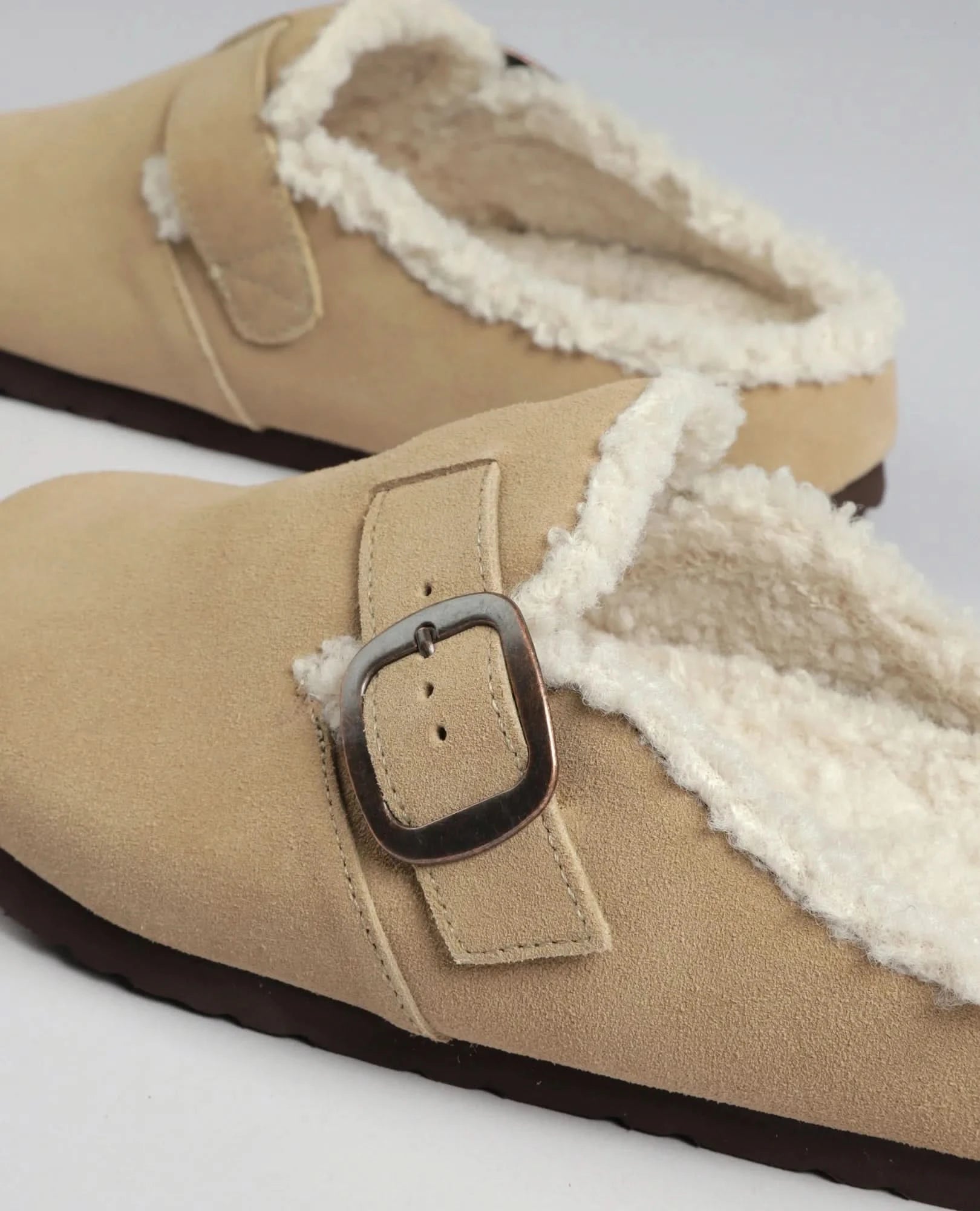 כפכפי פרווה - תומר - B Unique -  כפכפים