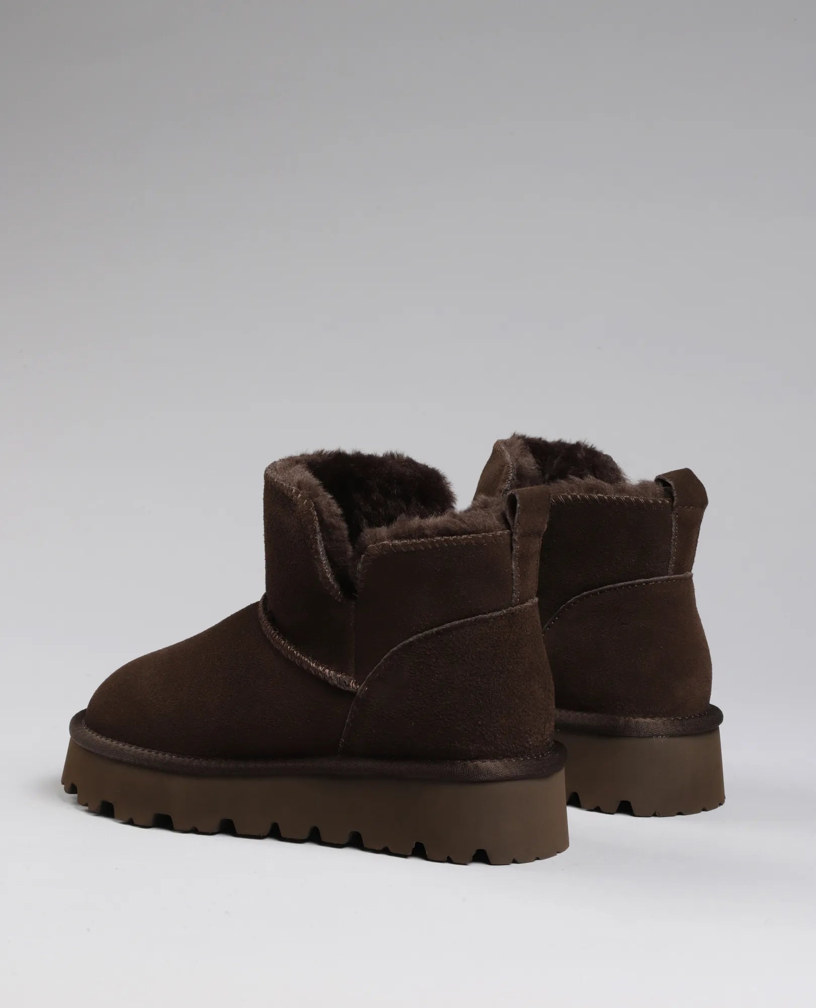 מגפוני פרווה עור - מילאנו - B Unique -  מגפונים