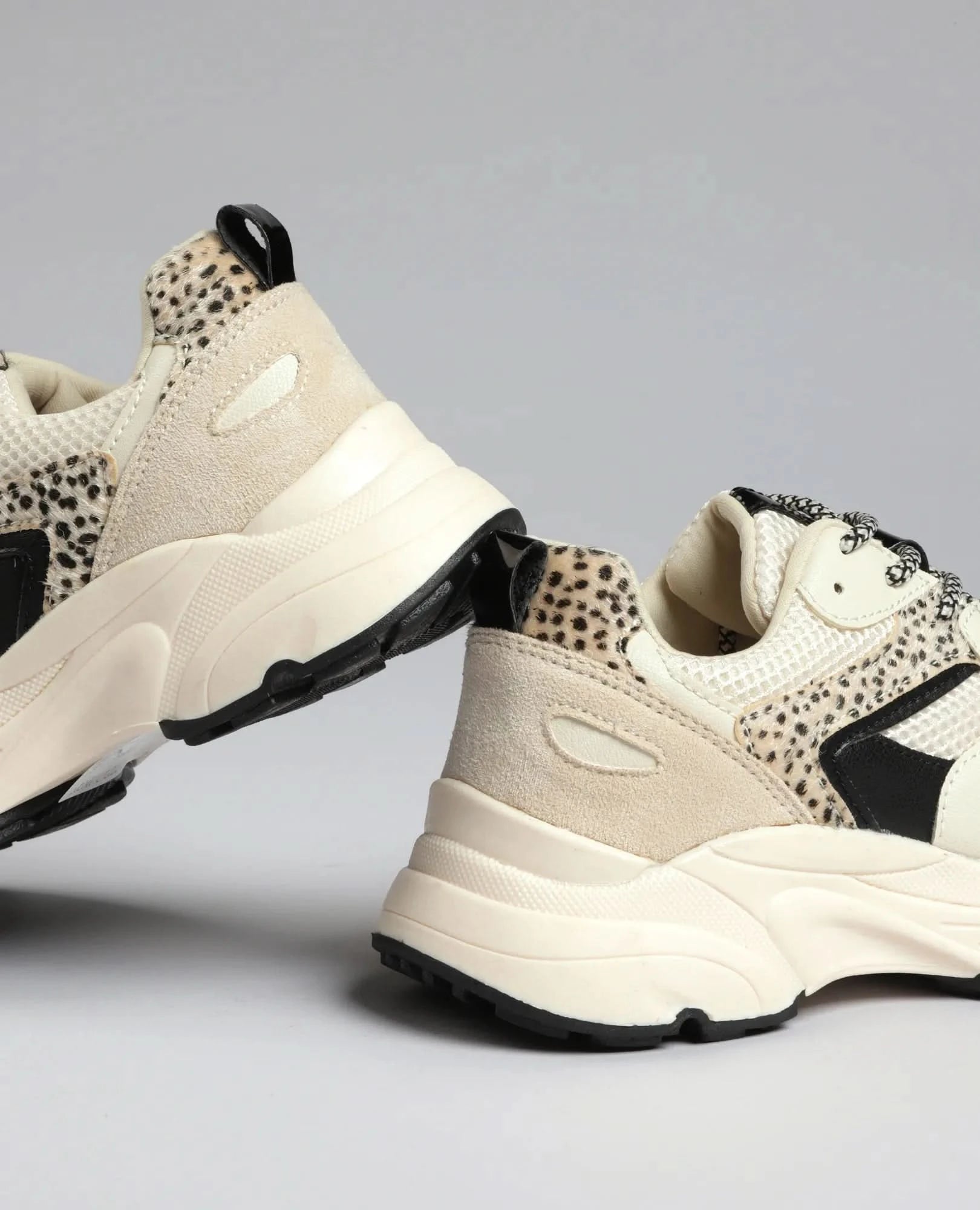 סניקרס מוגבהות - חן - B Unique -  סניקרס