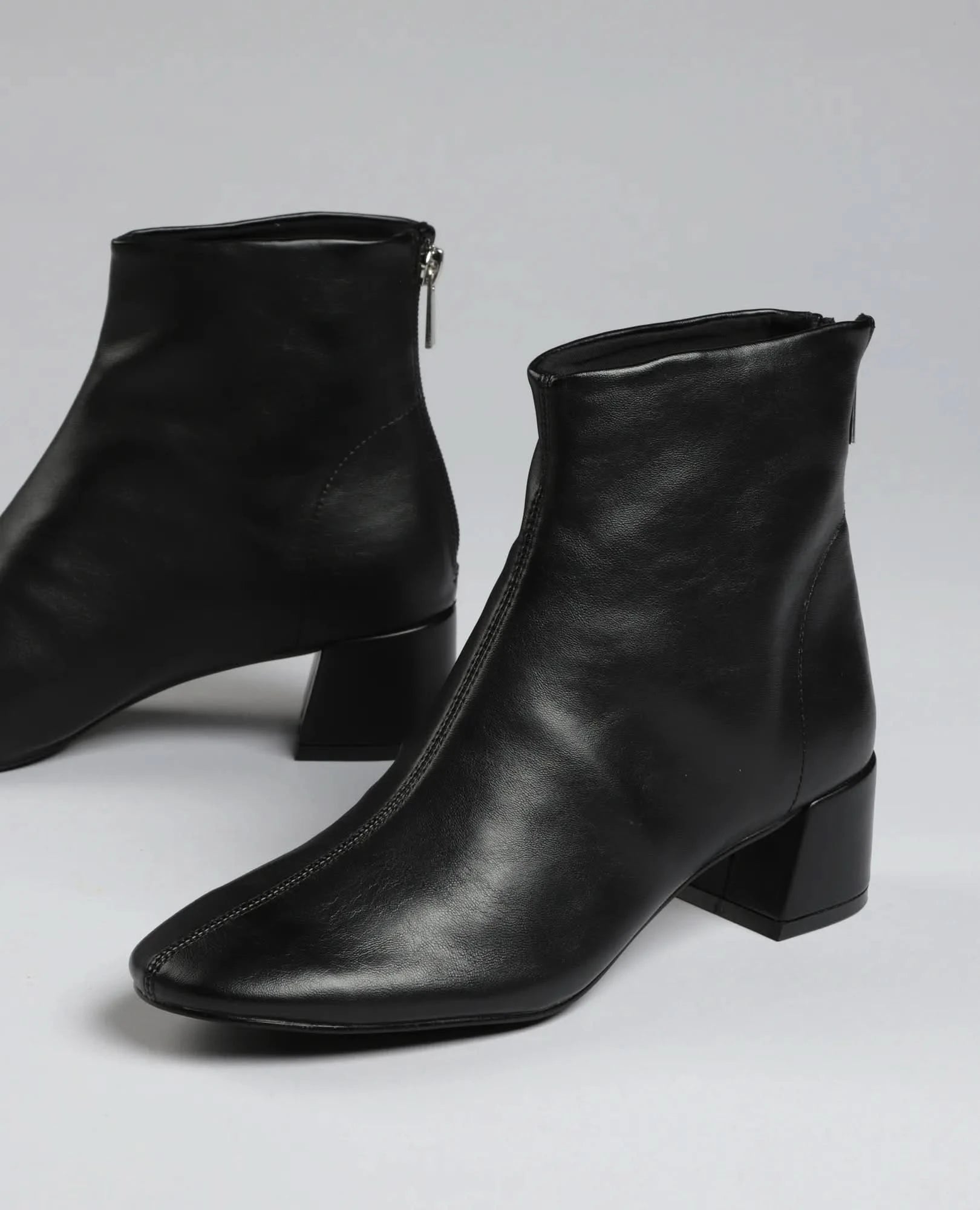 מגפוני עקב - תובל - B Unique -  מגפונים