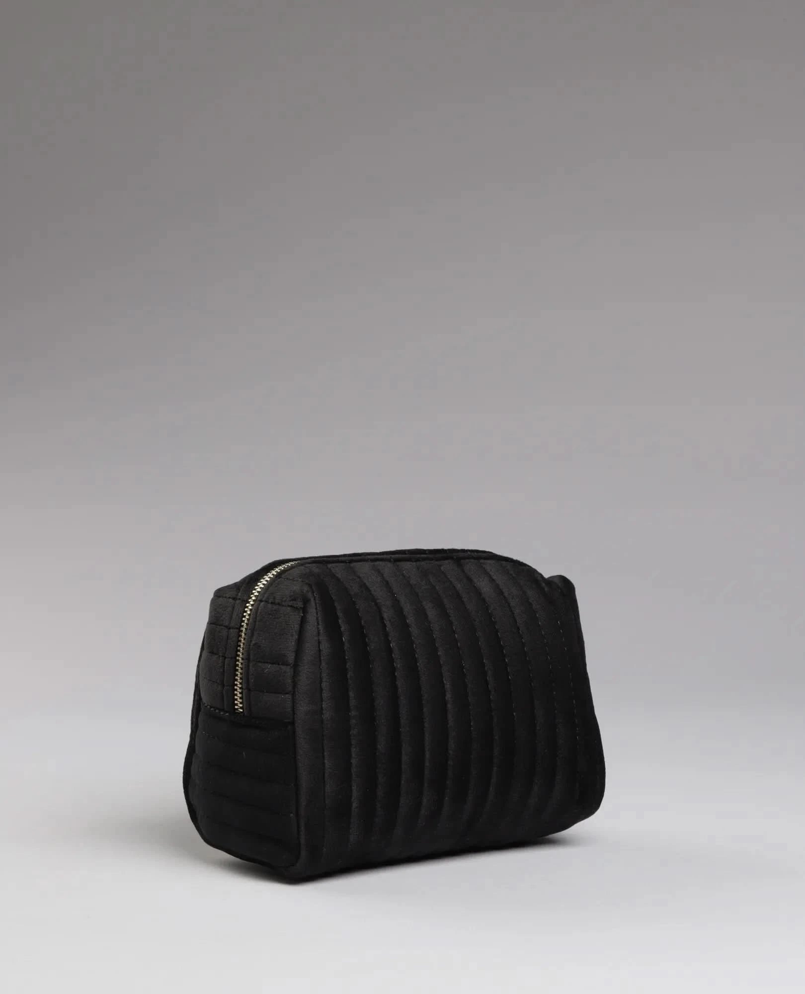 תיק איפור קטן - B Unique -  אקססוריז