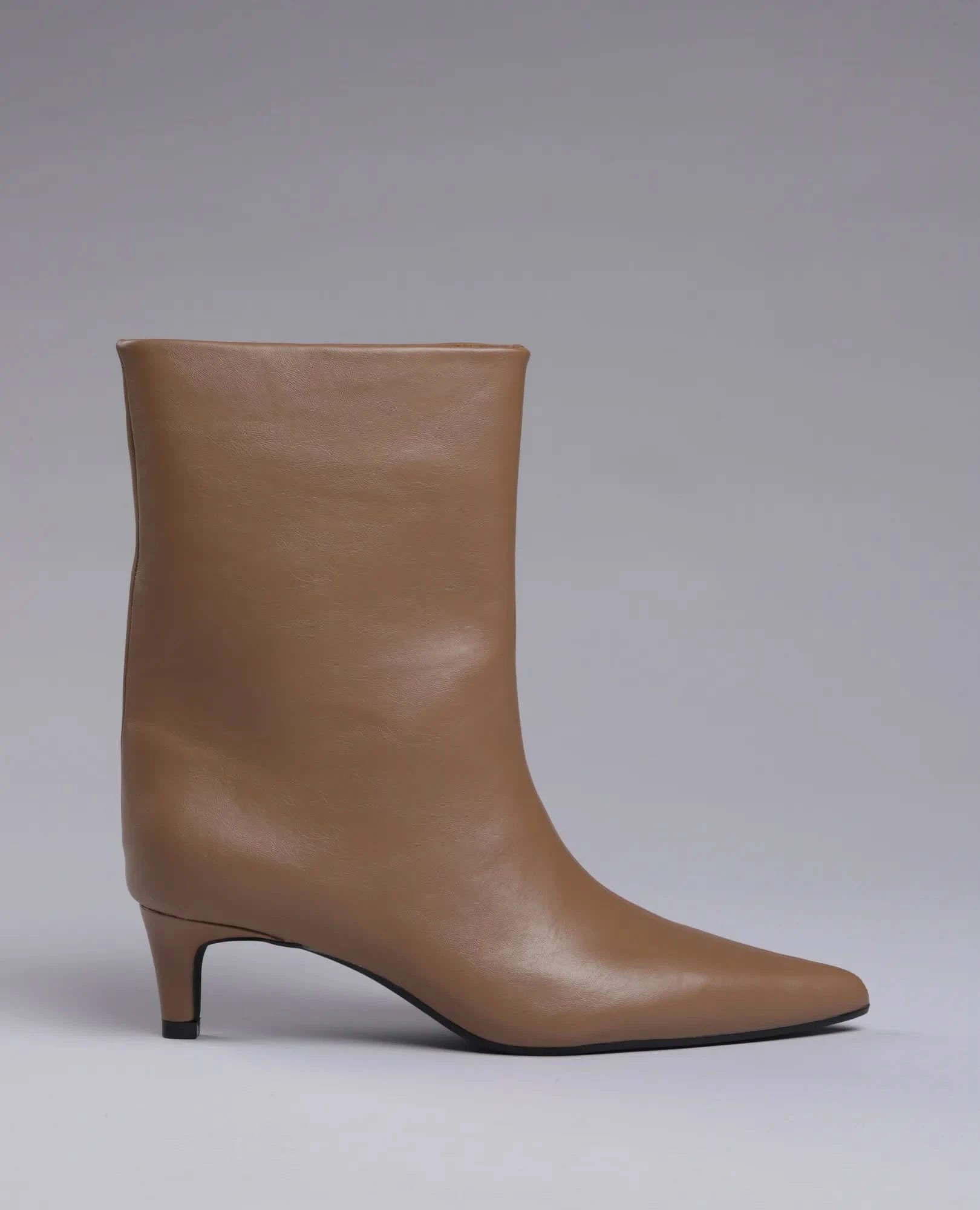 מגפוני שפיץ- קורינה - B Unique -  מגפונים