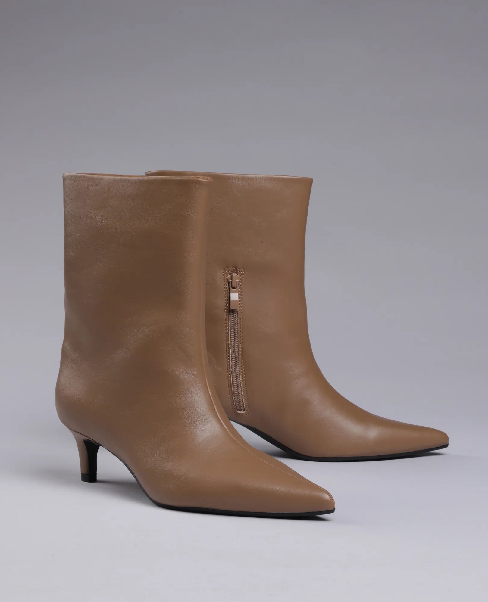 מגפוני שפיץ- קורינה