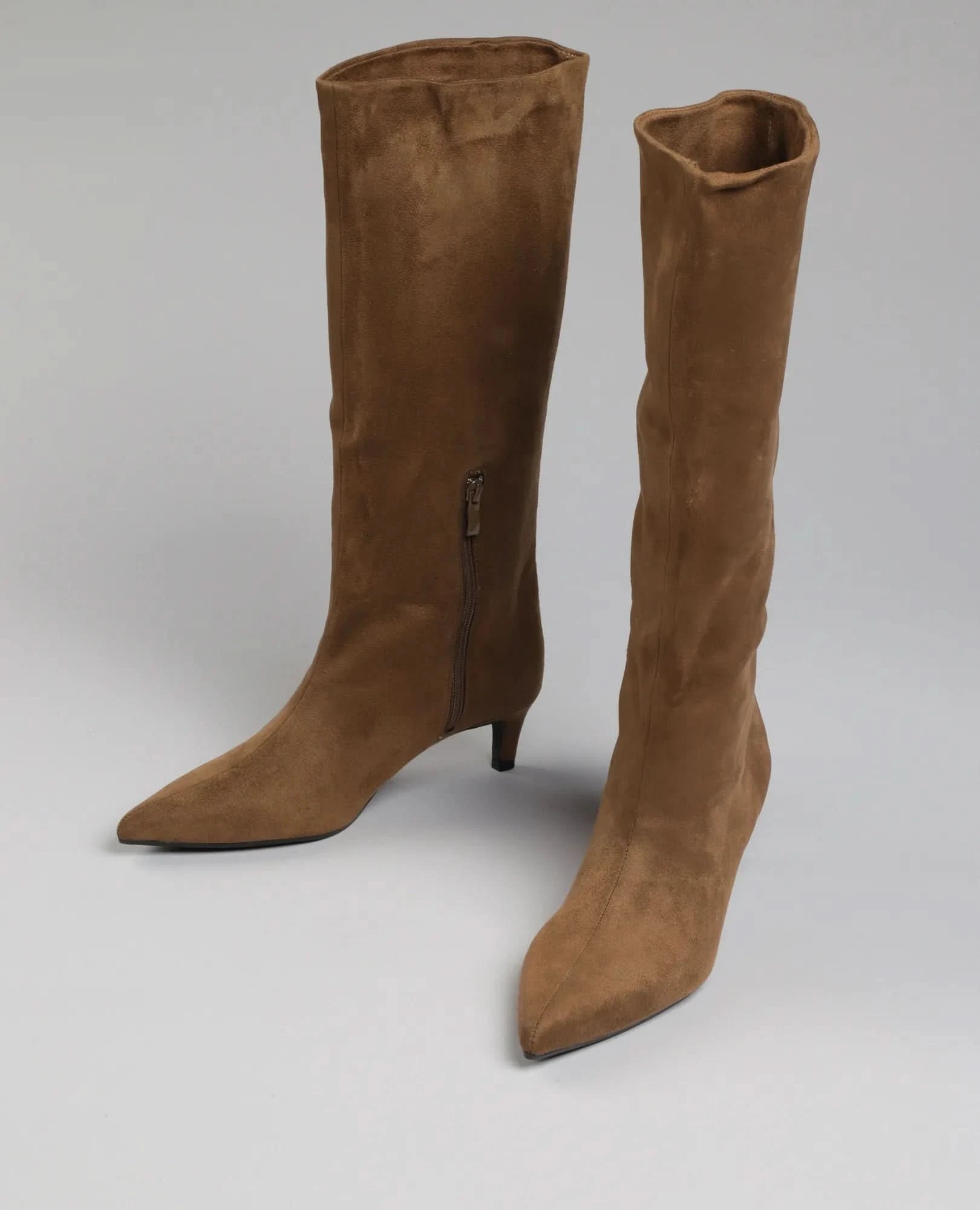 מגפי עקב - לוטם - B Unique -  מגפיים