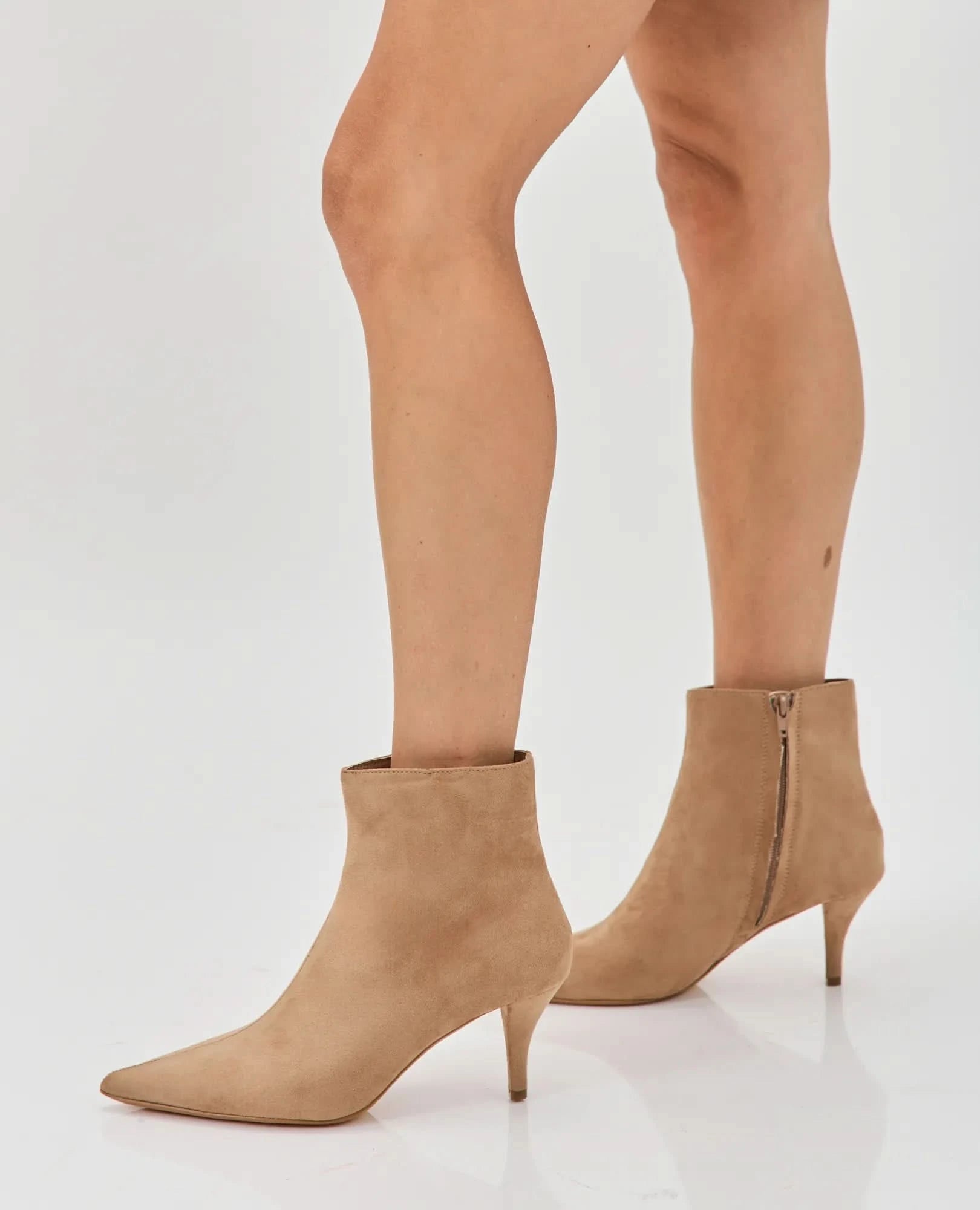 מגפוני עקב - אושר - B Unique -  מגפונים