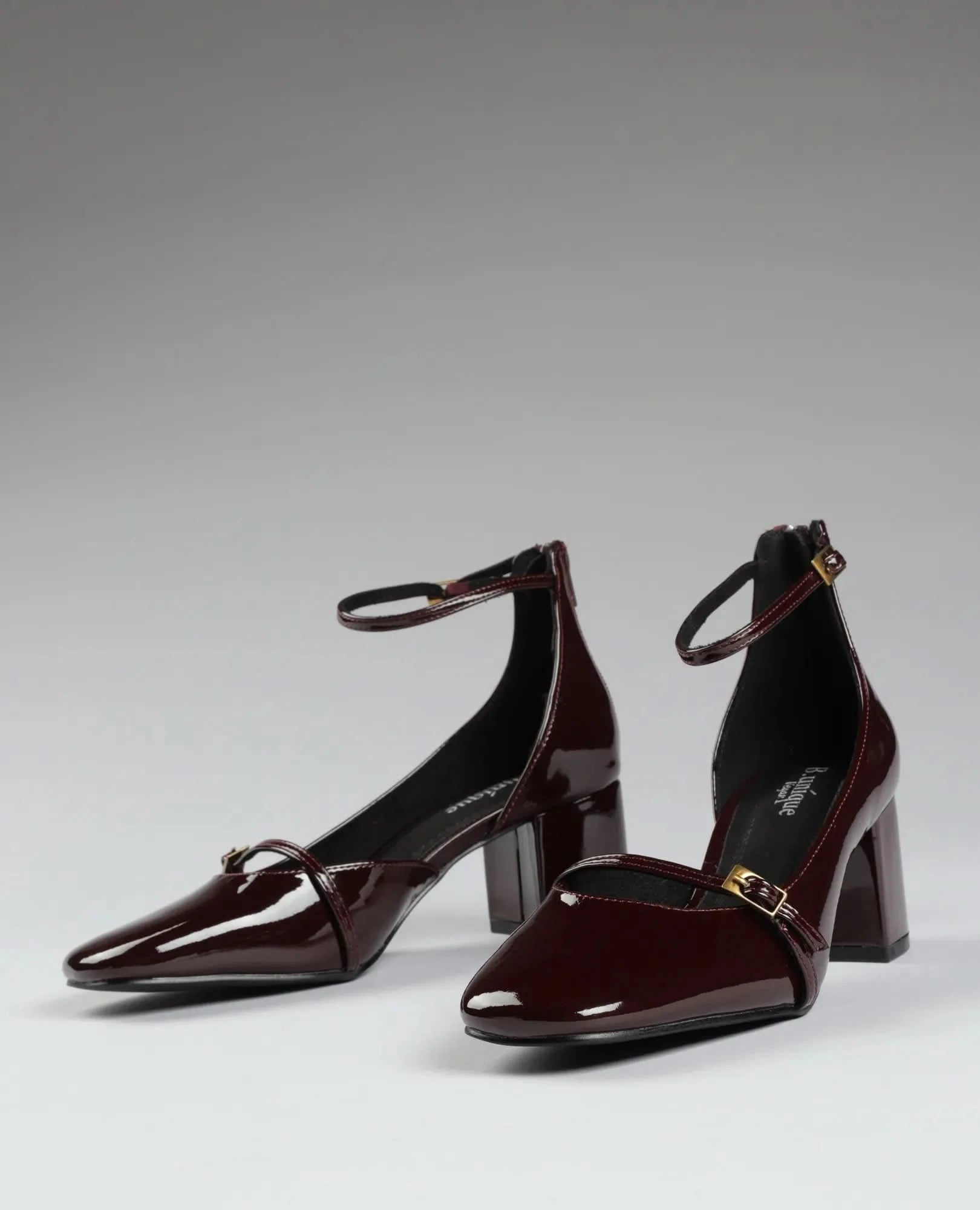 נעלי עקב - שי - B Unique -  נעלי עקב