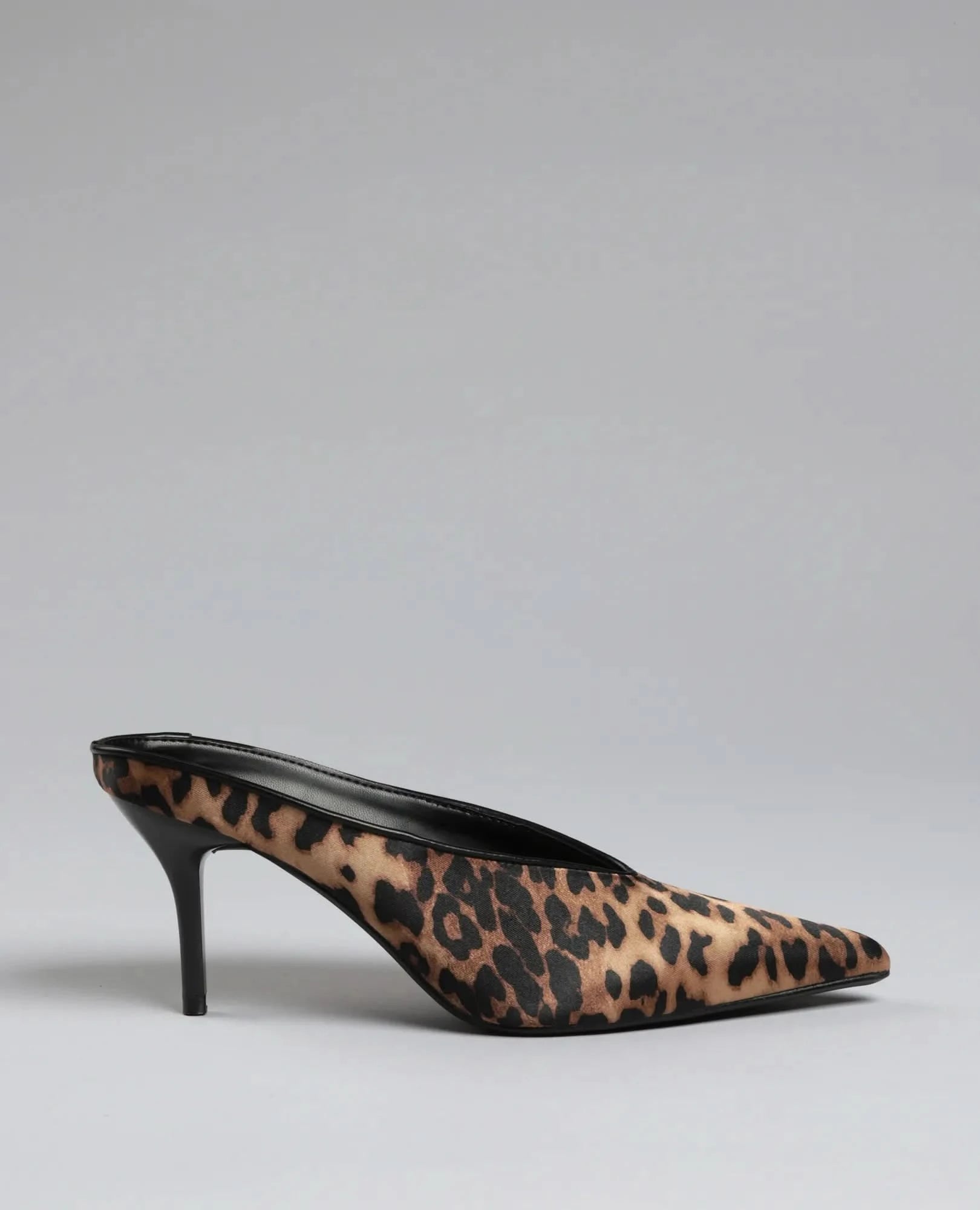 כפכפי עקב - דקל - B Unique -  כפכפי עקב