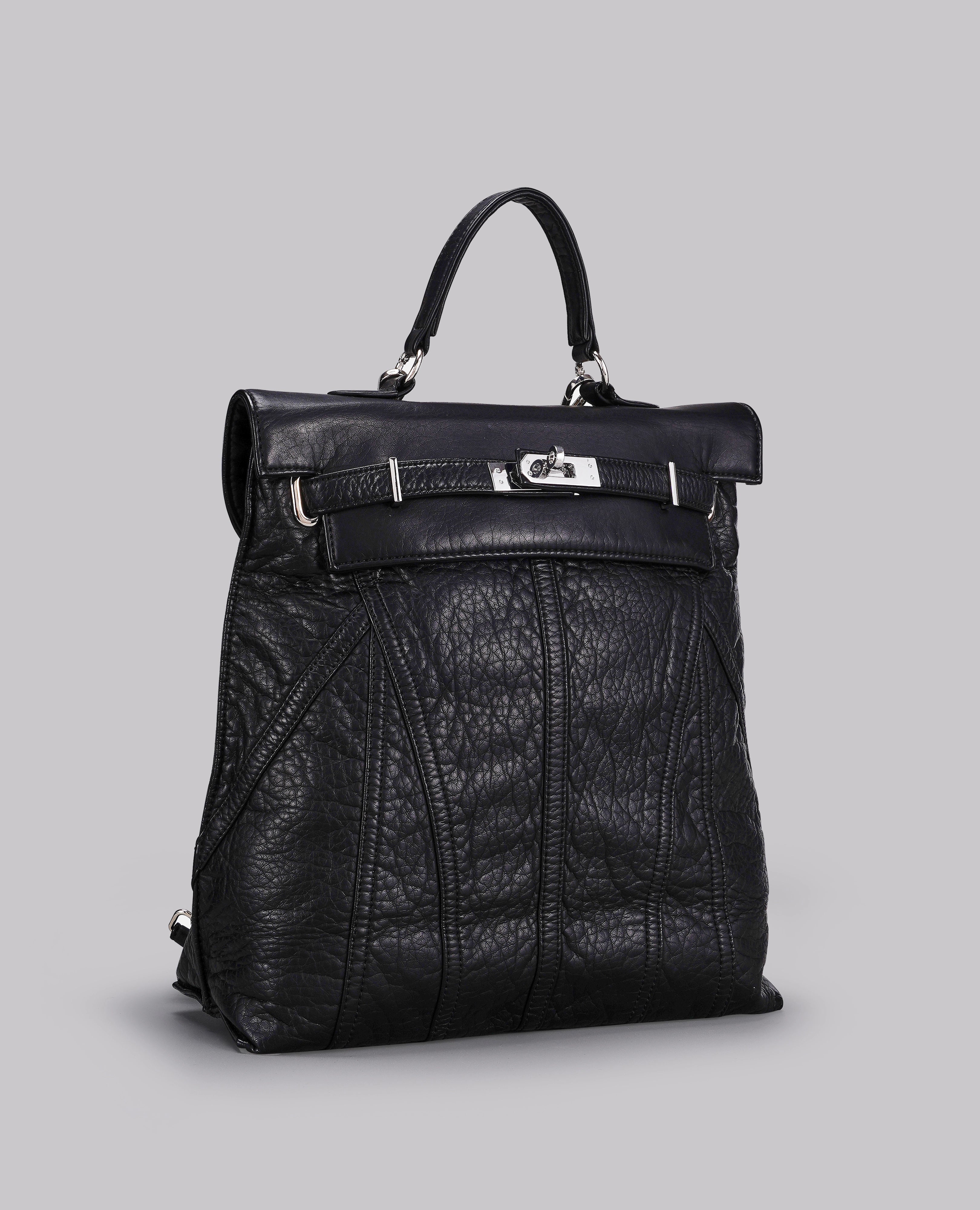 תיק גב- טוקיו