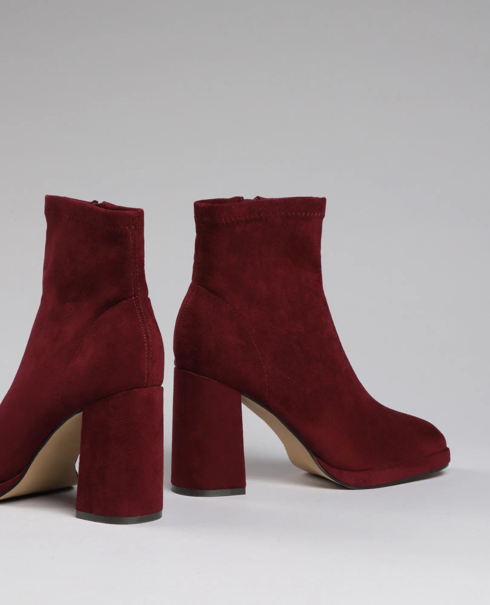 מגפוני עקב - שירי - B Unique -  מגפונים