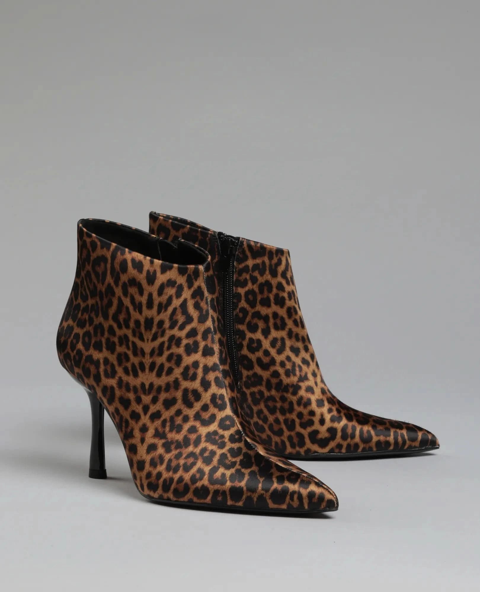 מגפוני עקב - משי - B Unique -  מגפונים