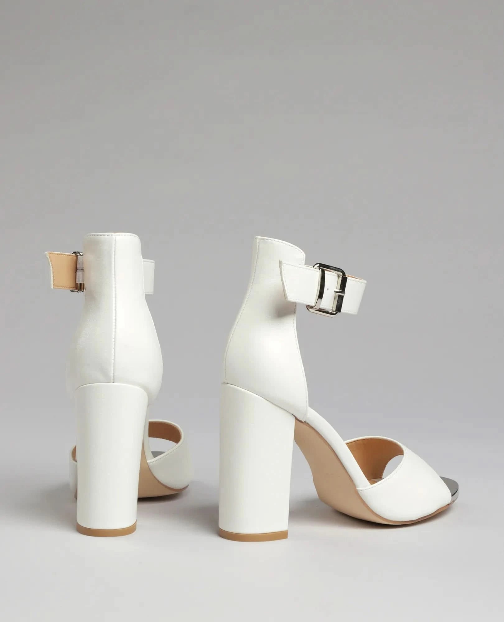 סנדלי עקב - ירדן - B Unique -  נעלי עקב