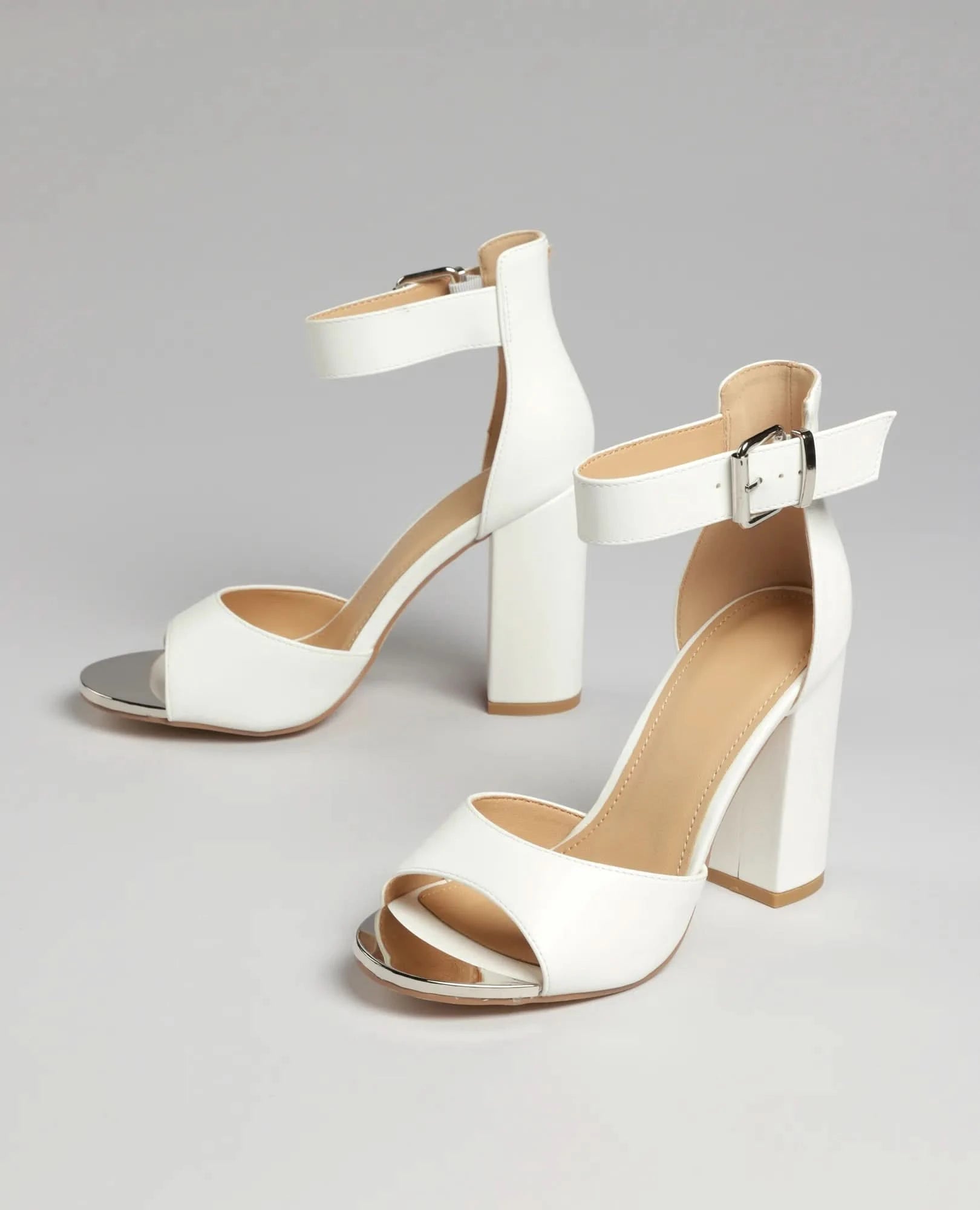 סנדלי עקב - ירדן - B Unique -  נעלי עקב